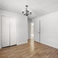 Slider image thumbail number 32