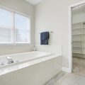 Slider image thumbail number 18