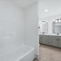 Slider image thumbail number 21