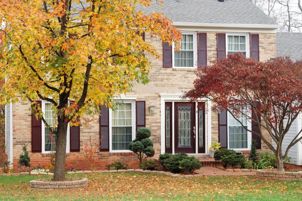 Featured image for Fall Curb Appeal