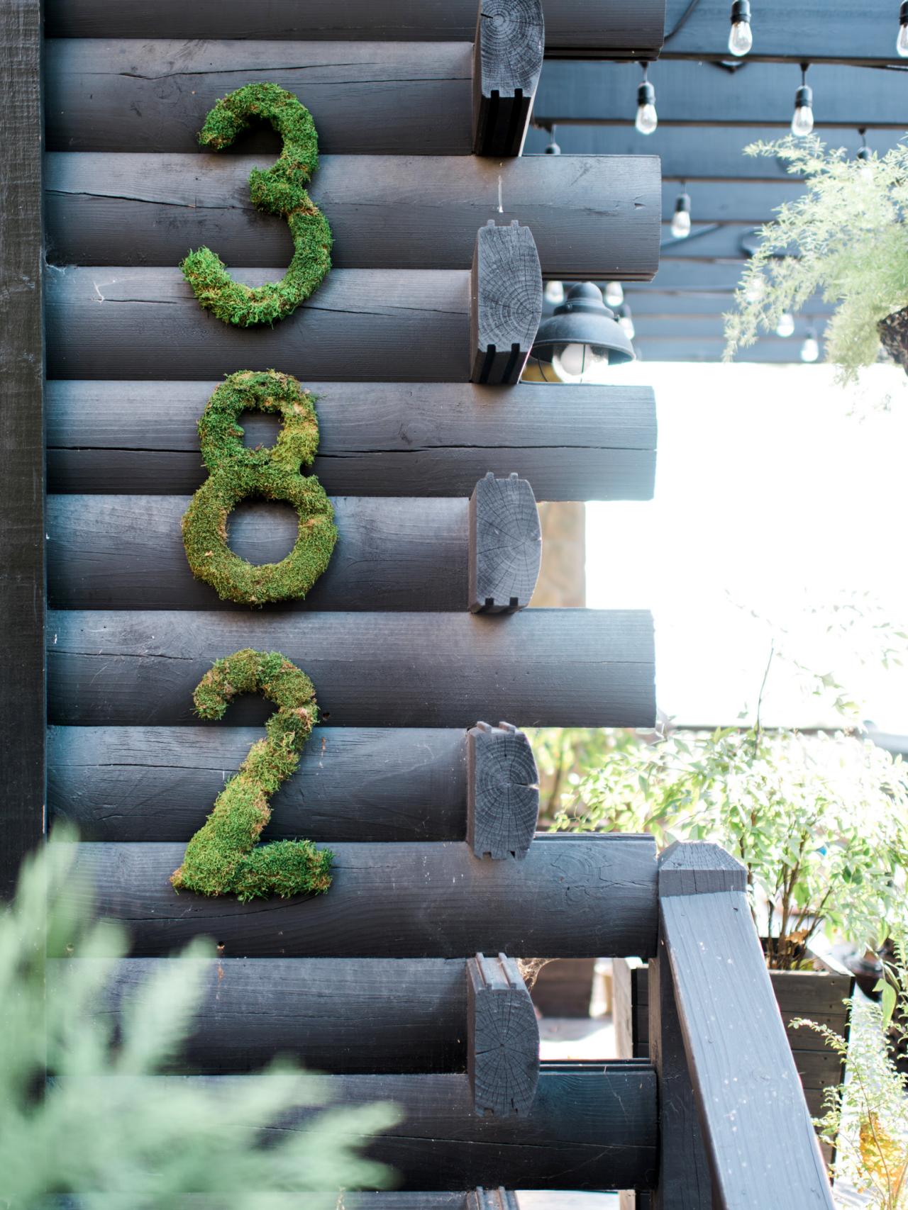moss house number