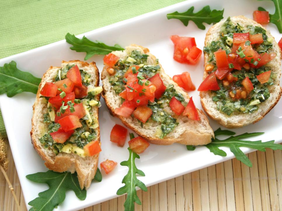 Featured image for Delicious Appetizers to Get the Holiday Party Started!
