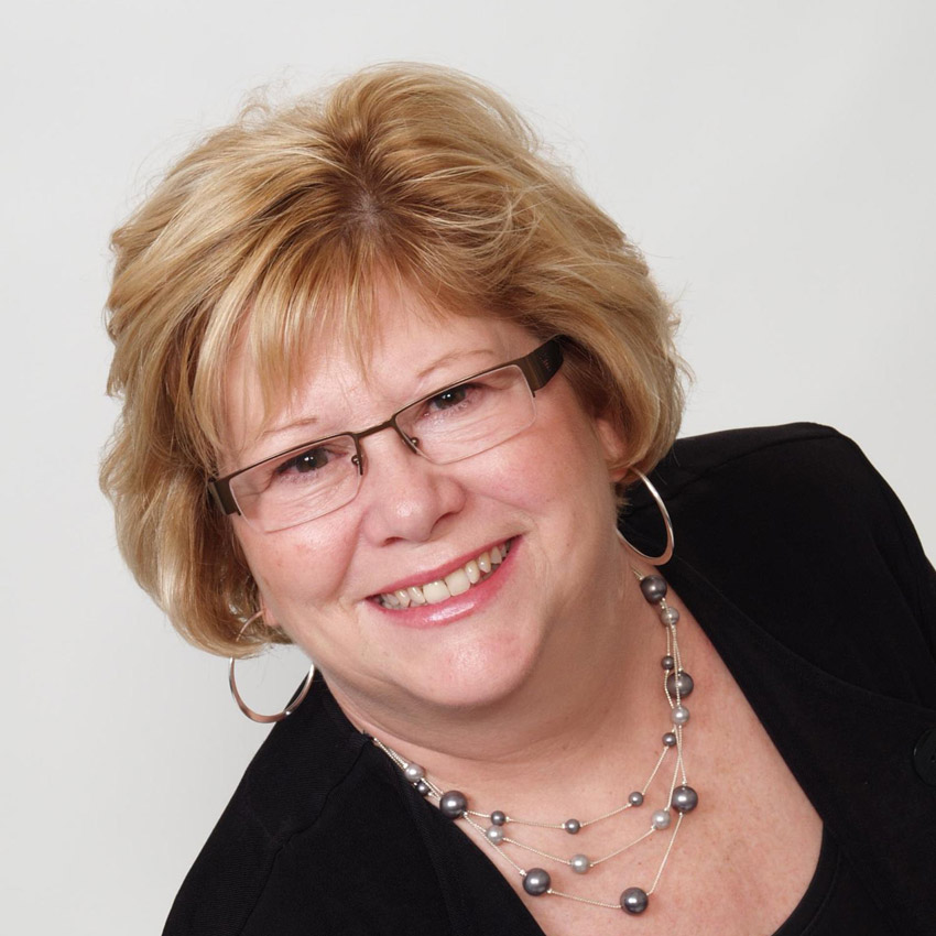 Featured image for North Eastern Group Realty Welcomes Roxanne Carpenter!