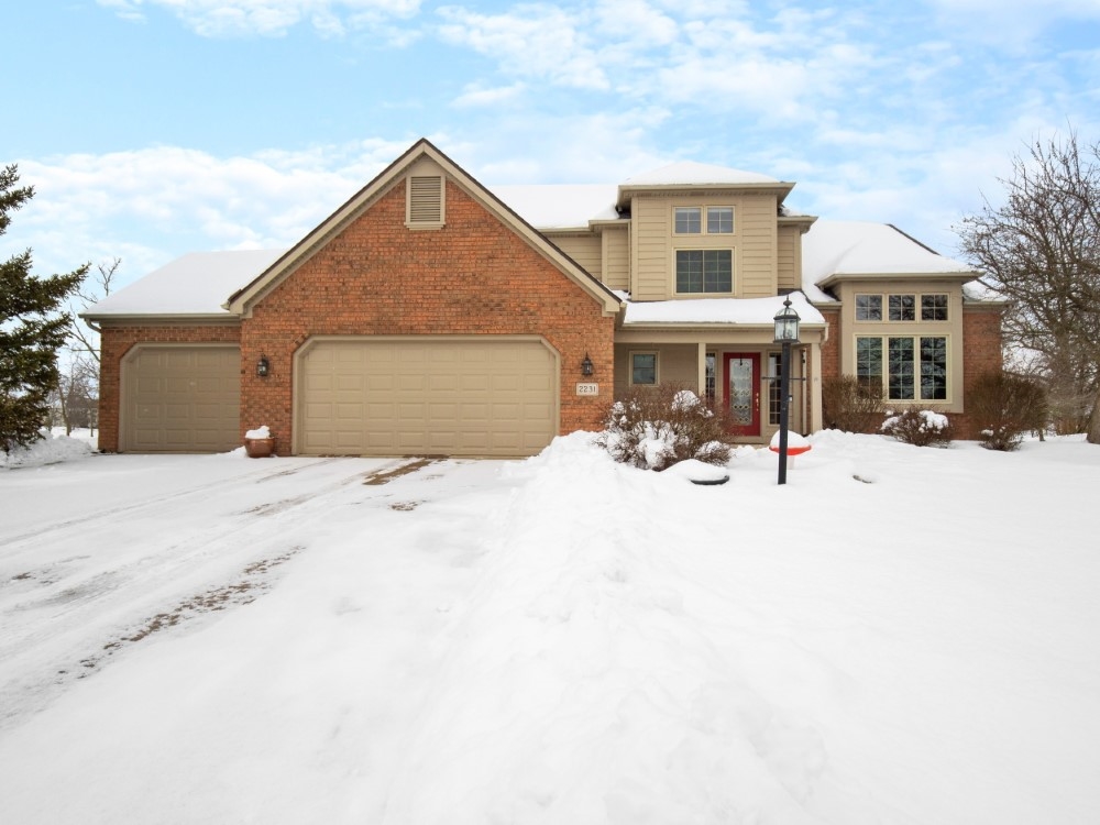 Featured image for Fort Wayne Real Estate: 2231 Shore Oaks Pass, Fort Wayne, IN 46814