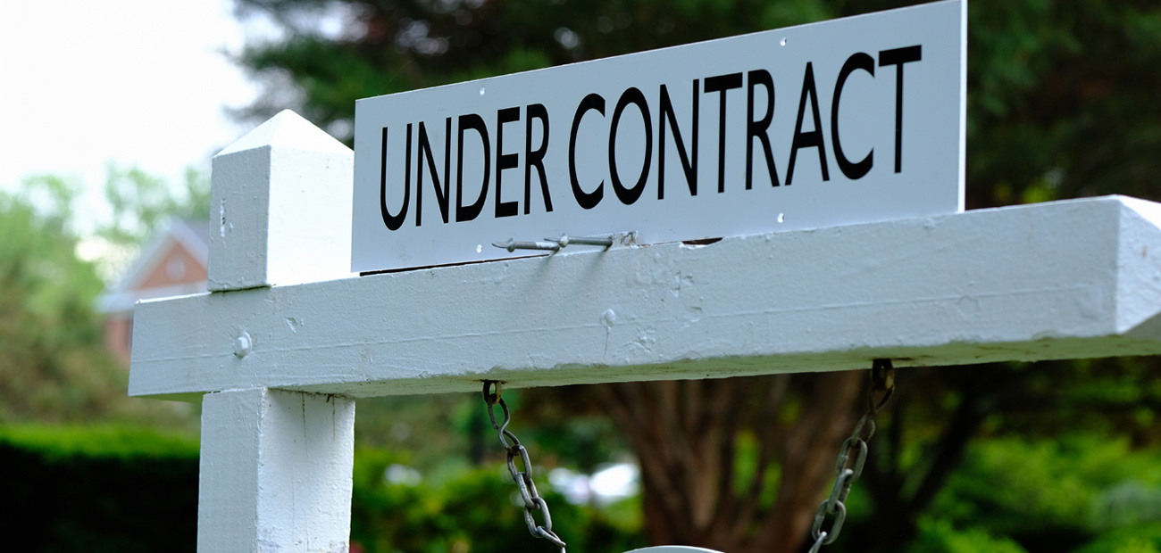 Sign that says "under contract."