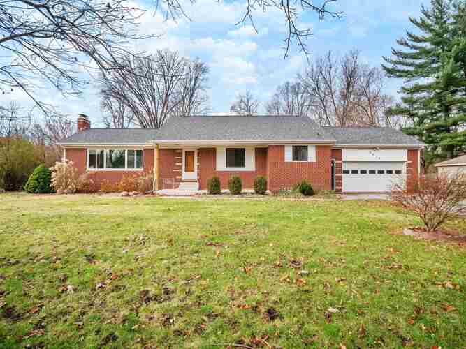 Featured image for Fort Wayne Real Estate: 2814 Sandpoint Rd, Fort Wayne, IN 46809