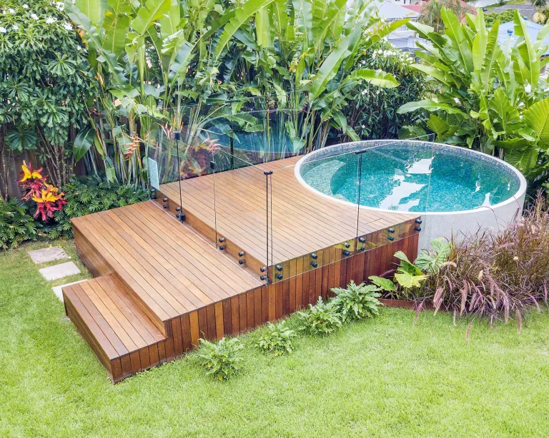 Featured image for Above ground pool deck ideas: 10 setups for a chic surrounding
