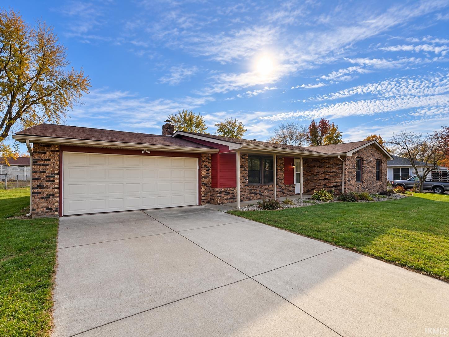 4424 Sanford Lane - North Eastern Group Realty
